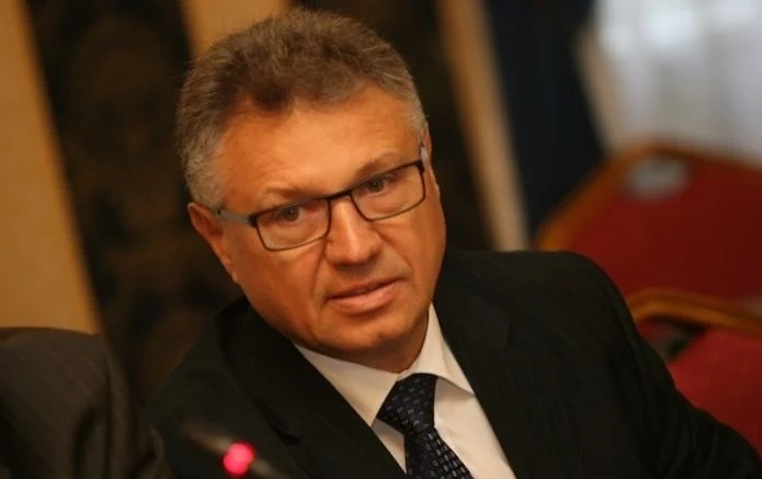 Велизар Шаламанов: Проблемите на страната няма да се решат с еднолично управление на президента