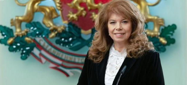Йотова: До момента предизборната кампания стои встрани от важните въпроси за държавата