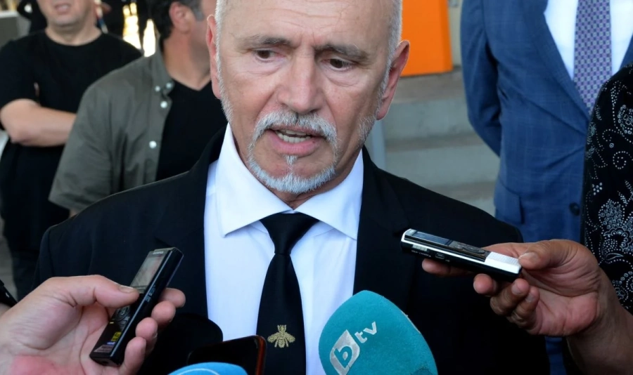 Николай Събев призова за създаване на нова гражданска платформа