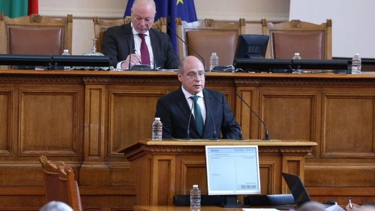 Увеличаване на минималната работна заплата в бюджет 2023 не се предвижда 
