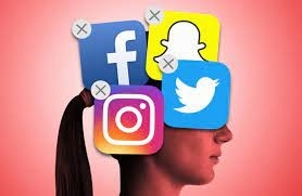 Здравният инспектор на САЩ: Социалните мрежи могат да навредят на психичното здраве на подрастващите