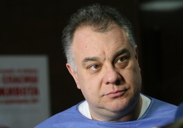 Д-р Мирослав Ненков напусна ВМА заради забрана да говори в медиите