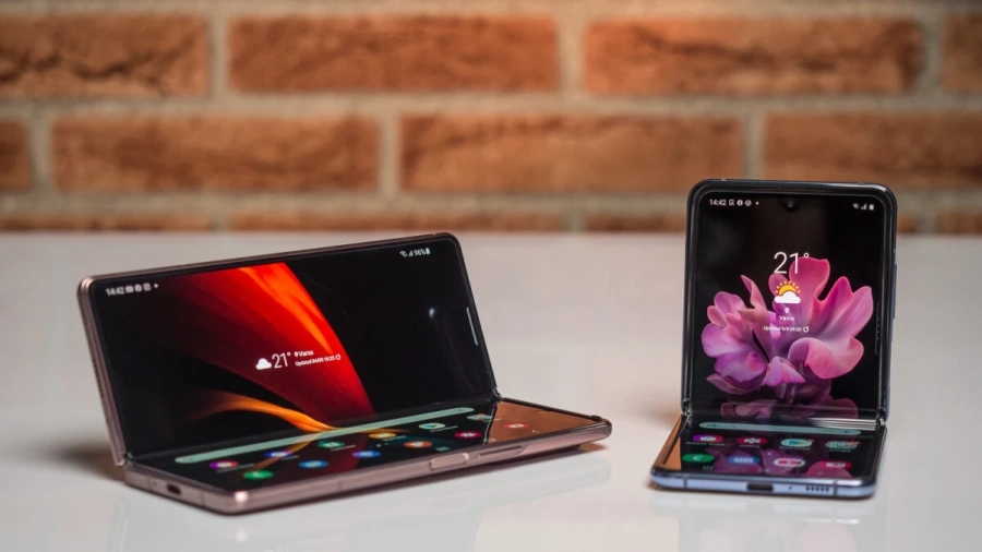 Предстоящите сгъваеми телефони на Samsung ще имат поддръжка на защита от прах