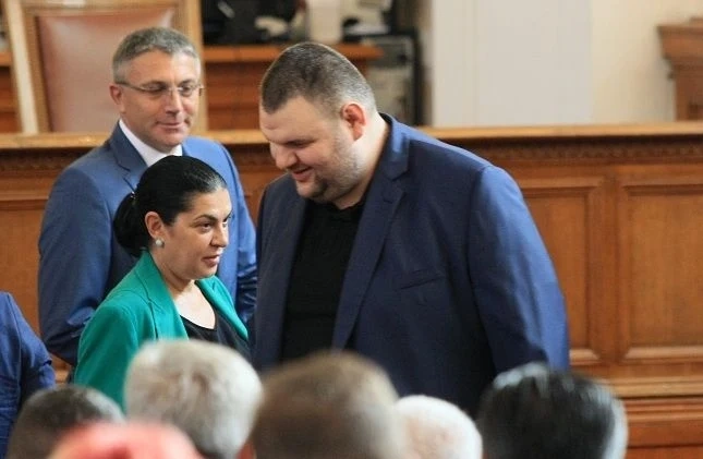 Пеевски разкри за какво са си говорили с Христо Иванов
