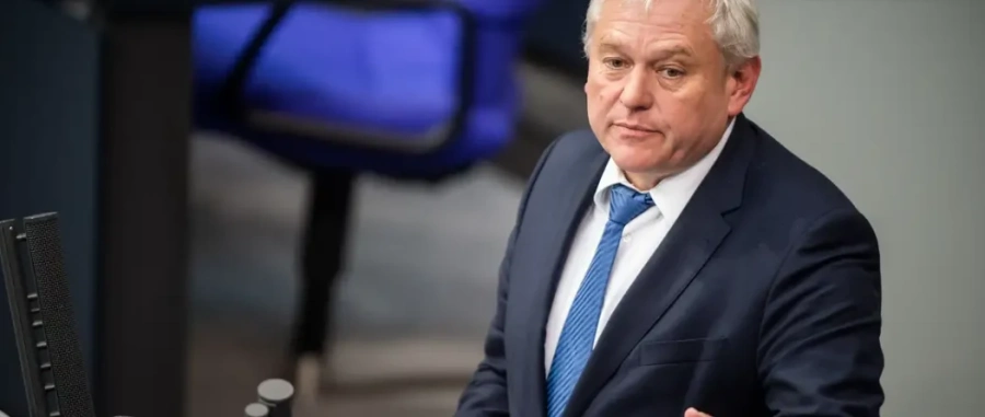 Днес германския парламент ще гласува резолюция, с която признава македонския език и култура