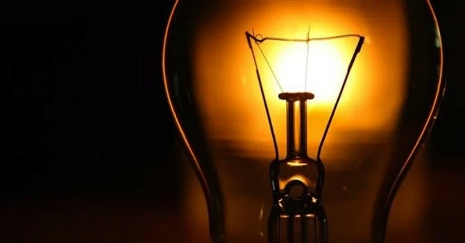 Най-дълготрайната електрическа крушка в света свети вече 122 години