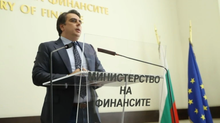 Бюджет 2023 – 3% дефицит, без да се орязват социалните плащания и без скок на данъците 