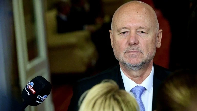 Тагарев: Военни в Украйна няма да пращаме