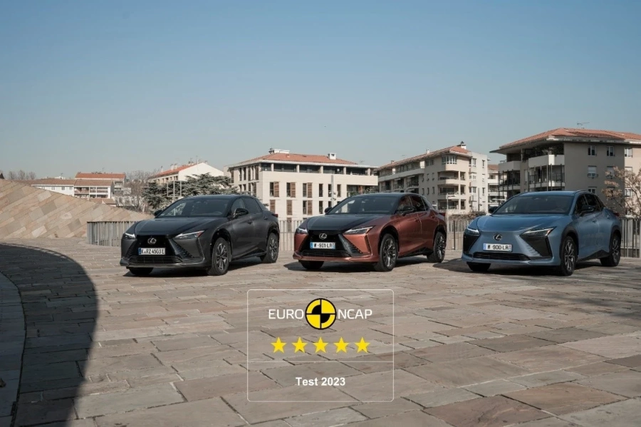 Изцяло новият LEXUS RZ получи оценка от пет звезди в тестовете за безопасност на EURO NCAP