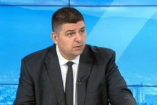 Ивайло Мирчев: Като отпадне дерогацията за „Лукойл“, ще станем непълно независими от Русия