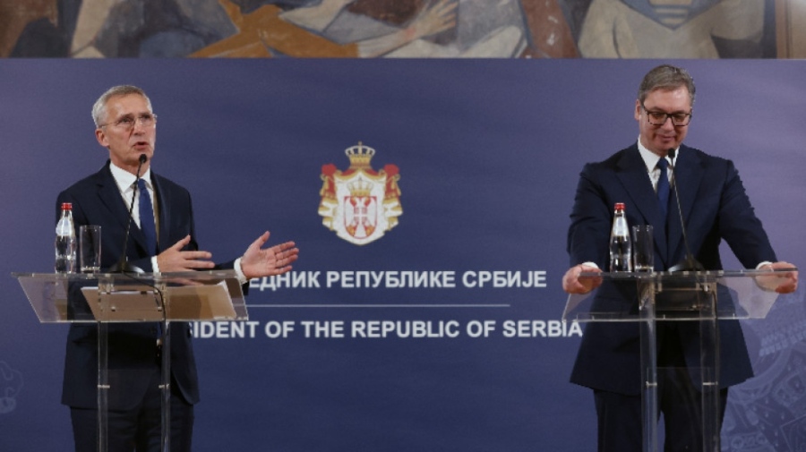 Столтенберг призова Белград и Прищина към взаимна сдържаност