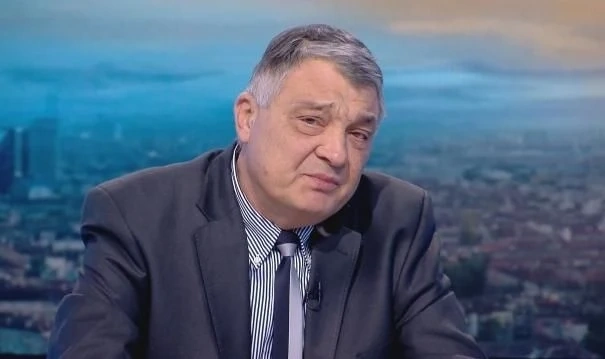 Николай Свинаров: САЩ и ЕС бавят помощта за Украйна, а Русия си получава доставките
