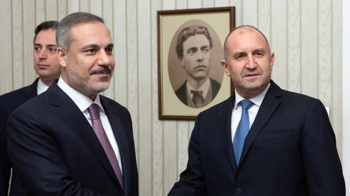 Радев се срещна с министъра на външните работи на Турция