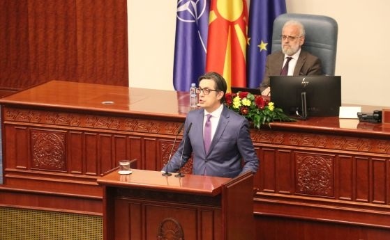 Македония сама си залага капан с антибългарската реторика