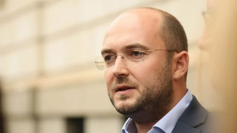 Терзиев назначи за първи път зам.-кмет по правни въпроси без юридическа правоспособност