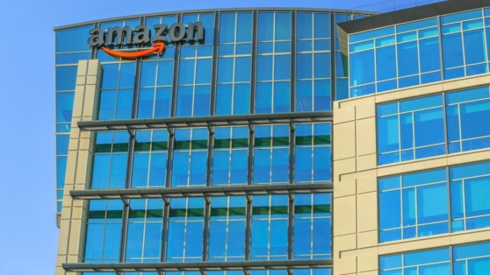 Джеф Безос е продал около $2,08 млрд. акции на Amazon