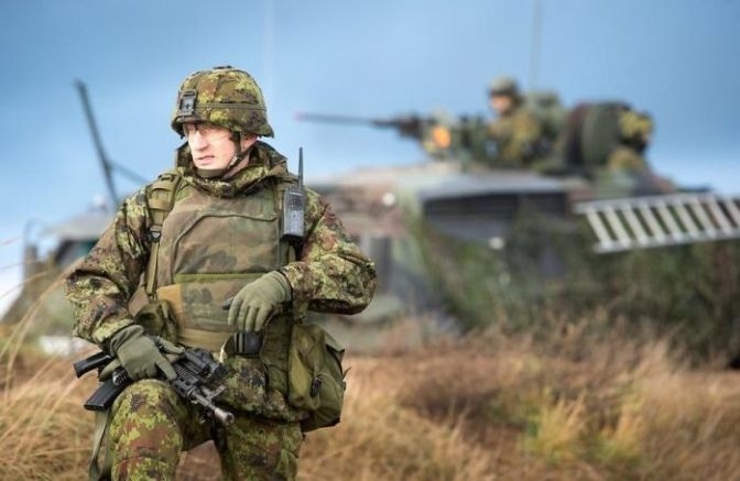 Румъния подсилва бойната група на НАТО в България