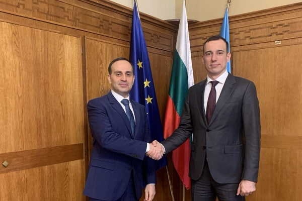 Терзиев проведе среща с посланика на Азербайджан