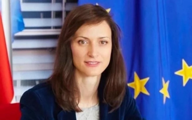 Мария Габриел e гост на утрешната конференция „EmpowerHer: Elevate to Excellence”
