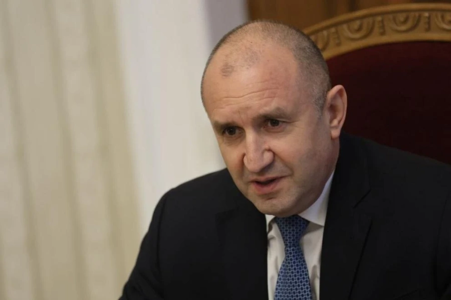Румен Радев връчва мандата на ГЕРБ-СДС на 15 март