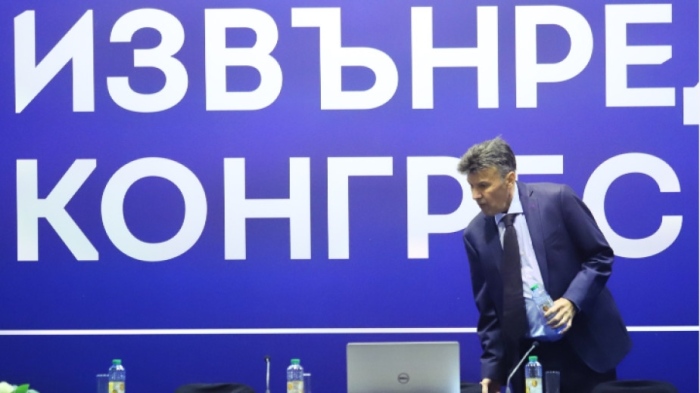 Приеха оставката на президента на БФС Борислав Михайлов