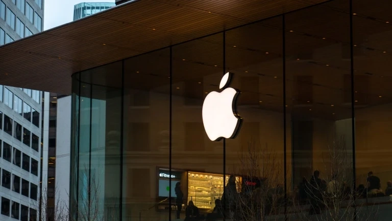 Apple придоби компания за AI и стана най-големият купувач на изкуствен интелект