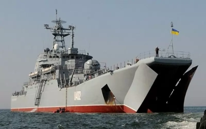 От 13 бойни кораба на Русия останаха само 3 край Украйна