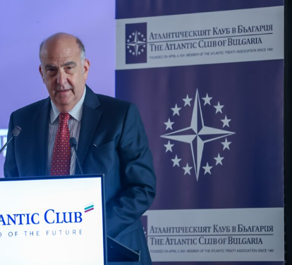 Кенет Мертен: България се отличи като ценен и надежден партньор и лидер в регионалната сигурност