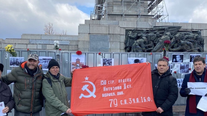 ВАС реши: Демонтажът на Паметника на Съветската армия може да продължи