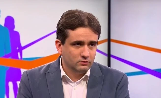 Божанов: Заплащането за издаване на електронна рецепта е незаконно