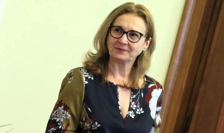 Румяна Бъчварова: Не виждам политическа причина да има уйдурма