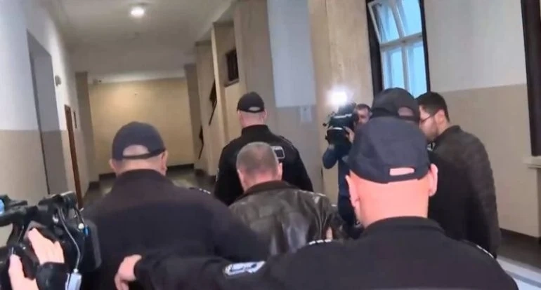 Един от задържаните заради скандала в Митниците иска да излезе на свобода