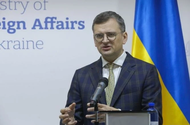 Кулеба: Докато западната помощ стигне до фронта може да станат страшни неща