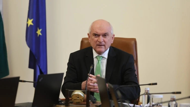 Главчев се захваща с Лукойл