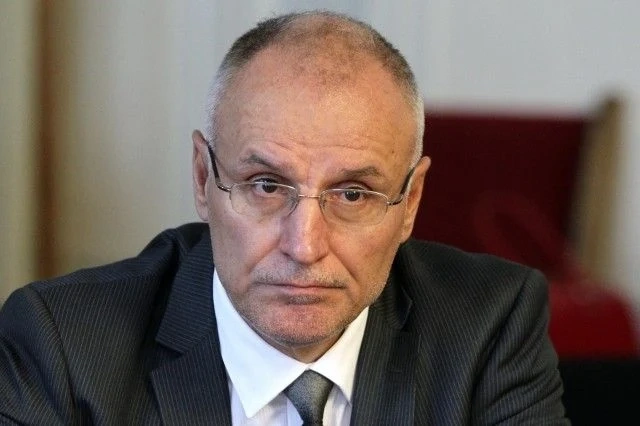 Димитър Радев: Няма непосредствен проблем, но има потенциален риск с ипотечното кредитиране