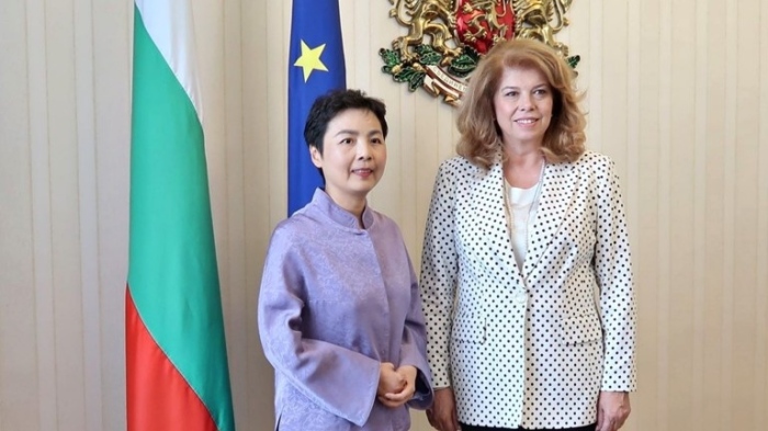 С директни полети България търси сближаване с Китай