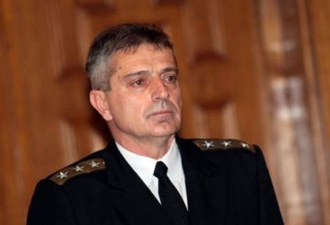Адмирал Емил Ефтимов е в Дурас, призова за ускорено изграждане на коридор №8