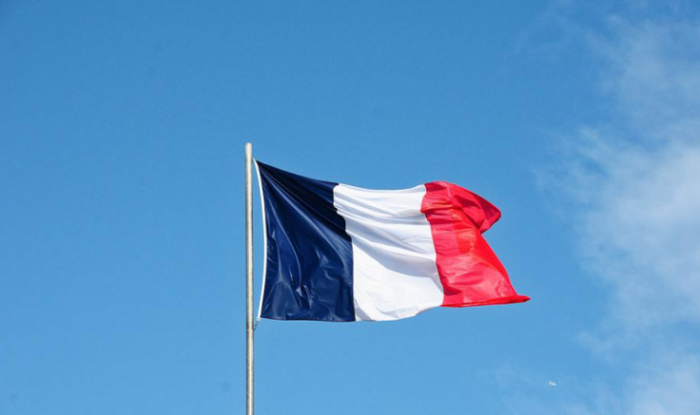Френската левица се обединява в „Народен фронт” за парламентарните избори