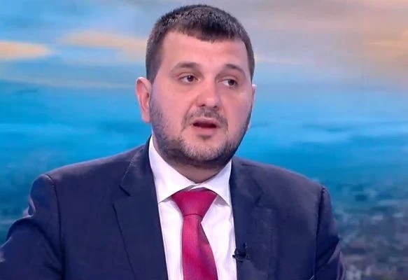 Депутат от ПП-ДБ: Готви се кабинет \