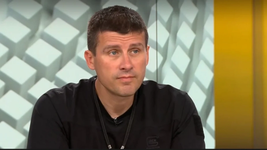 Ивелин Михайлов: Вероятно Николай Марков е сключил някаква сделка с дявола 