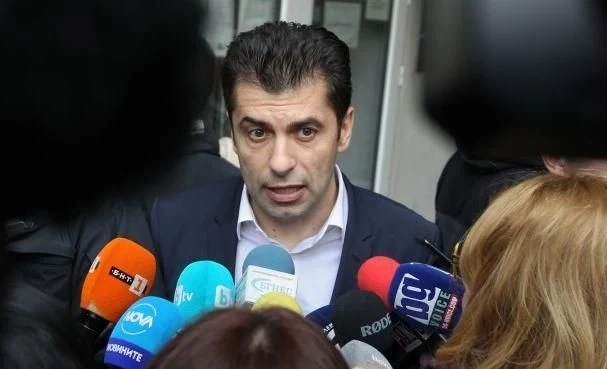 Петков: Няма промяна в позицията ни, няма да подкрепим кабинета \