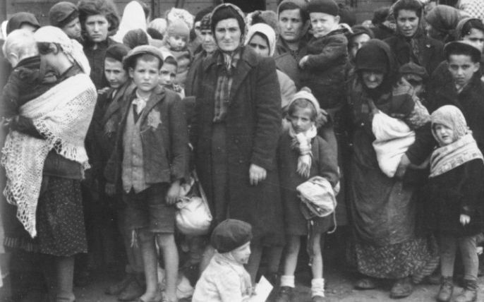 Разделителната линия – между гибелта и оцеляването на българските евреи през Втората световна война