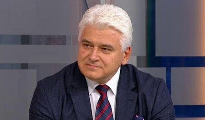 Проф. Пламен Киров: Председател на парламента се избира с обикновено мнозинство и кворум от 121 народни представители