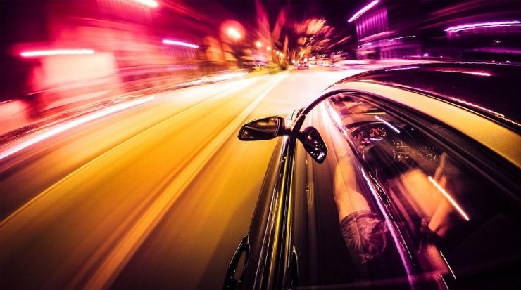 Видео в социалните мрежи показва как шофьор кара с 308 км ч на