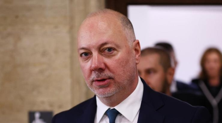 Премиерът Росен Желязков направи коментар пред журналисти от Брюксел Той участва в извънредното