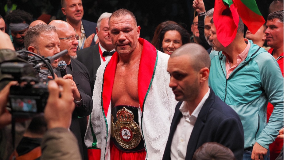 Носителят на регулярната световна титла в тежка категория Кубрат Пулев