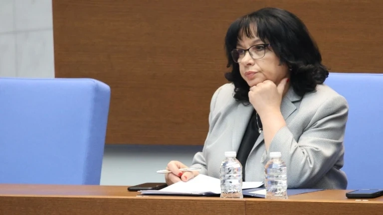 Интернет страница и 3 клипа ни убеждават за еврото
