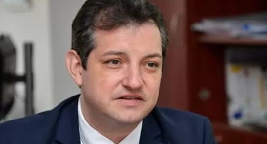 Осем кашона със скрити проекти е намерил новият временен главен архитект на