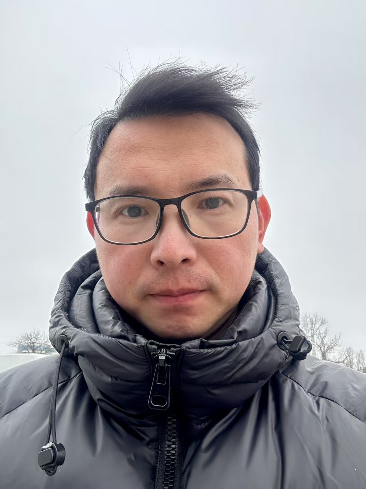 Столичната полиция издирва 36 годишен мъж от Китай Пънфей Пан е