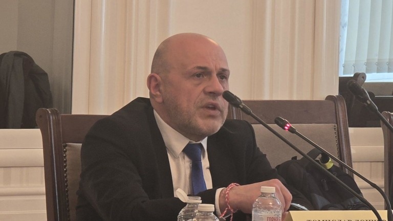 Властта с ускорени срокове ще спасява възможното по ПВУ  Това стана